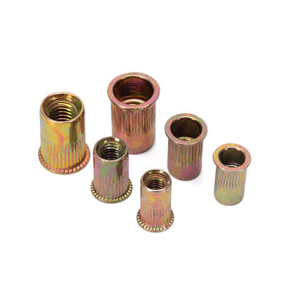 Система метрических измерений Цветный цинк Плоская голова Полосатые якорные винтовые колпачки Нитные орехи для общей промышленности высокая долговечность гарантирована