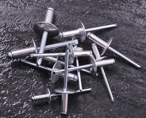 Цинковая отделка ANSI/ASME Standard Strong Fastening Force Steel Blind Pop Rivet for Metal m2.5 m3 m3.5 m4.2 m4.8 m5.5 m6.3